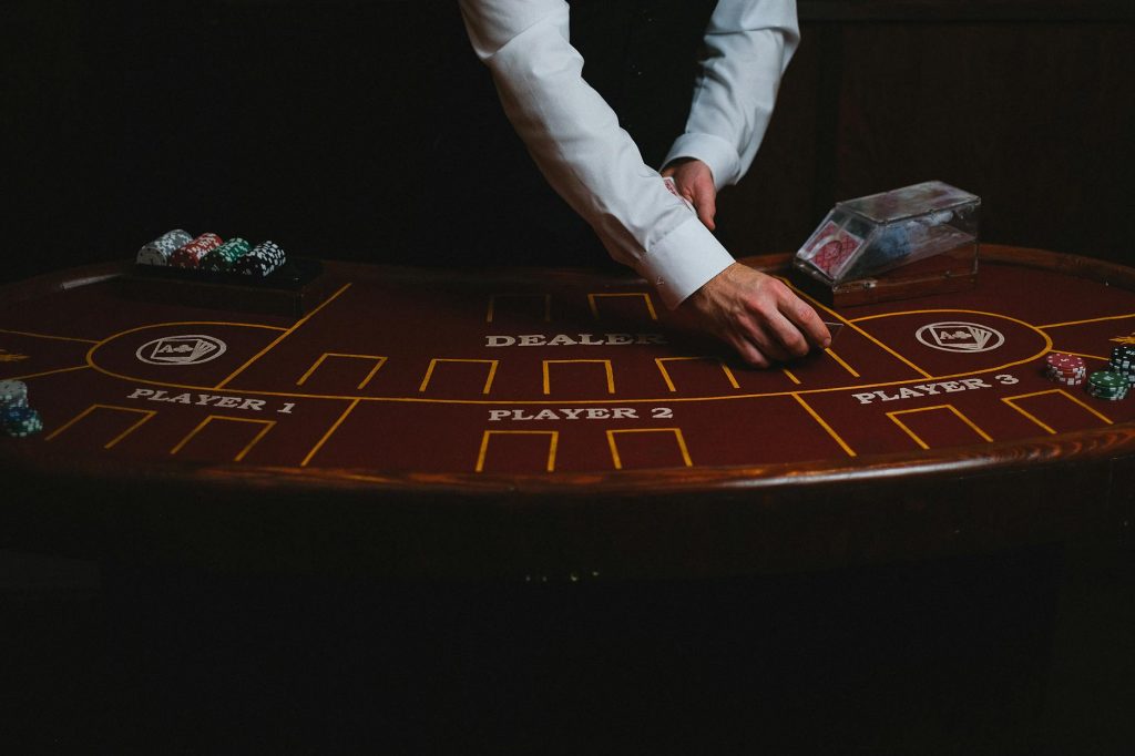 Màn hình hiển thị bảng cầu baccarat với Big Road và Bead Plate rõ ràng